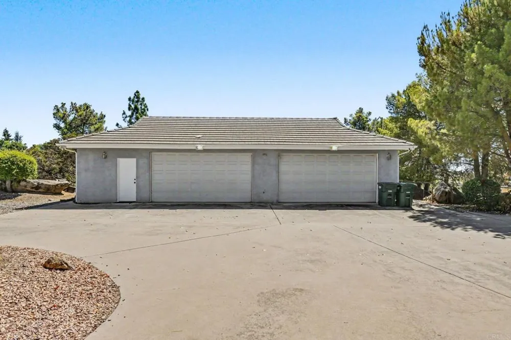 2567 Starkey Way Alpine, CA 91901