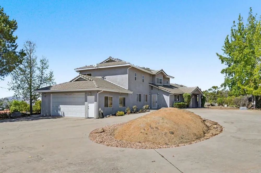 2567 Starkey Way Alpine, CA 91901