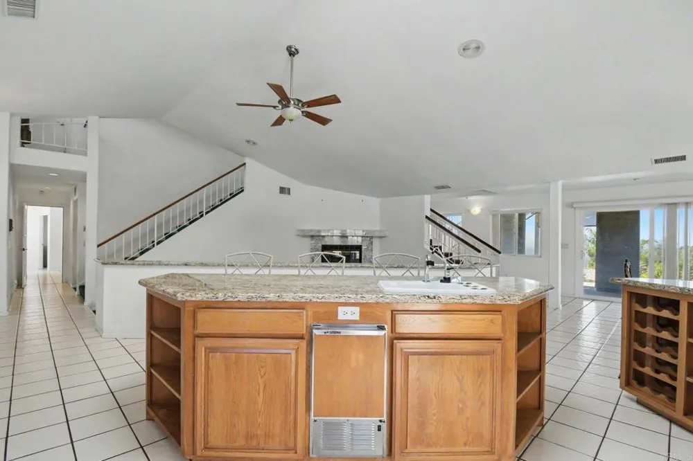 2567 Starkey Way Alpine, CA 91901