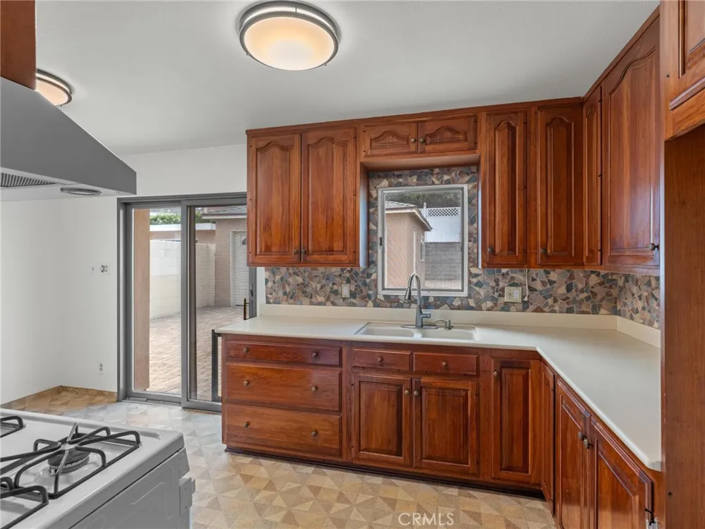 1331 W. 27th Street San Pedro, CA 90731