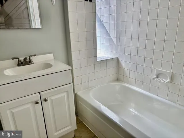 5130 SPRINGFIELD AVENUE #1 Philadelphia, PA 19143