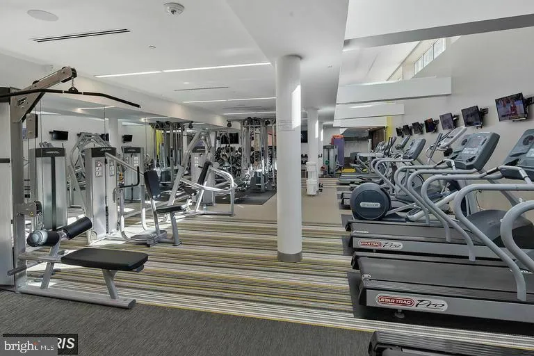 8370 GREENSBORO DRIVE #104 Mclean, VA 22102