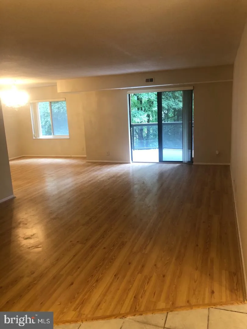 8370 GREENSBORO DRIVE #104 Mclean, VA 22102
