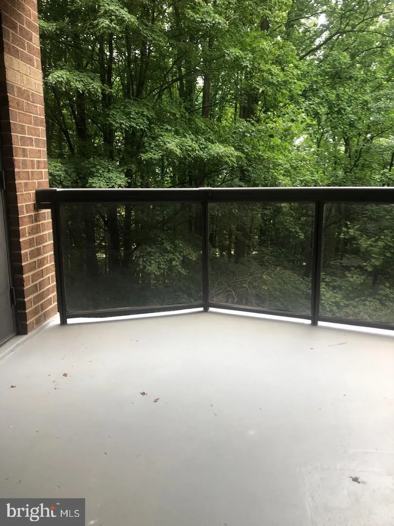 8370 GREENSBORO DRIVE #104 Mclean, VA 22102
