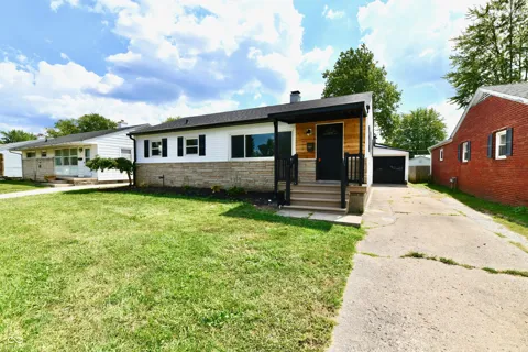 129 E McKenzie Road
