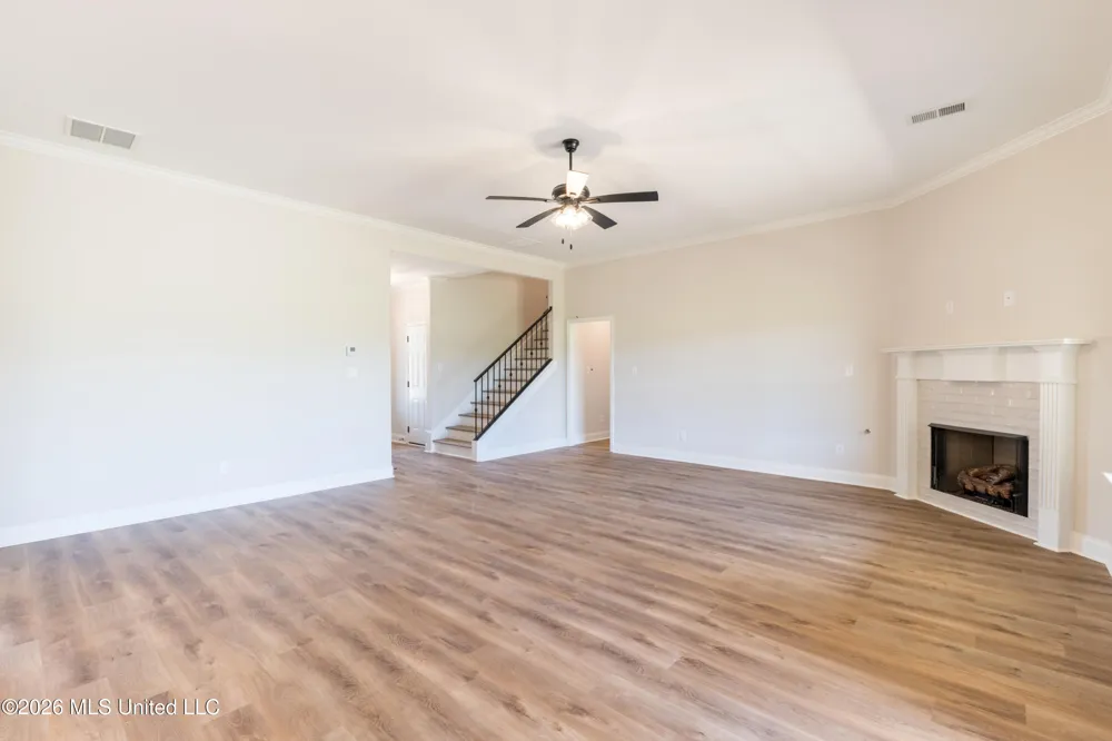 2307 Josie Lane Hernando, MS 38632
