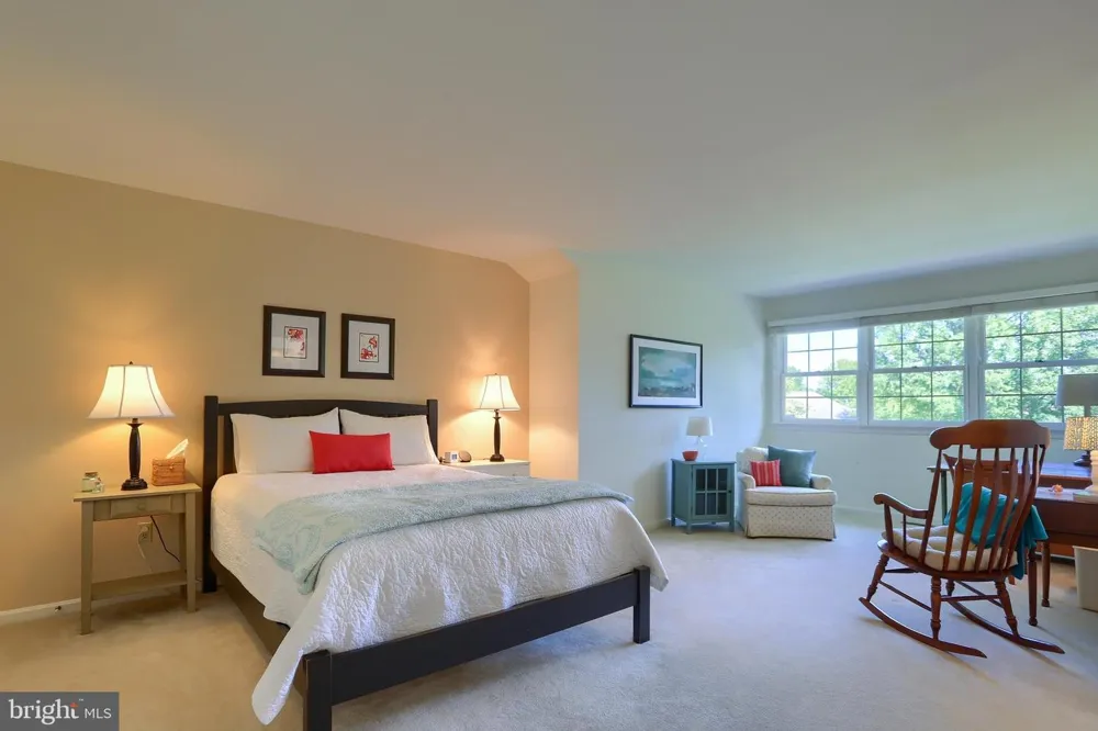 112 ALMOND DRIVE Hershey, PA 17033