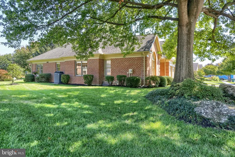 112 ALMOND DRIVE Hershey, PA 17033