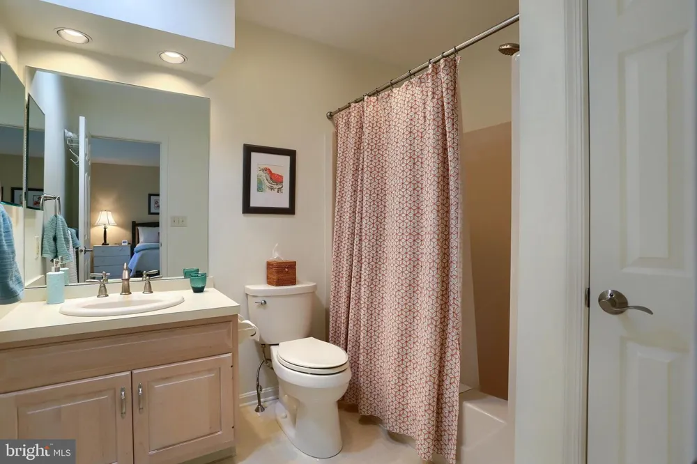 112 ALMOND DRIVE Hershey, PA 17033