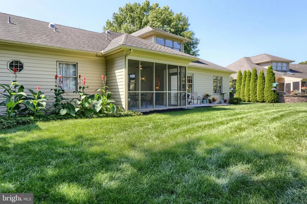 112 ALMOND DRIVE Hershey, PA 17033