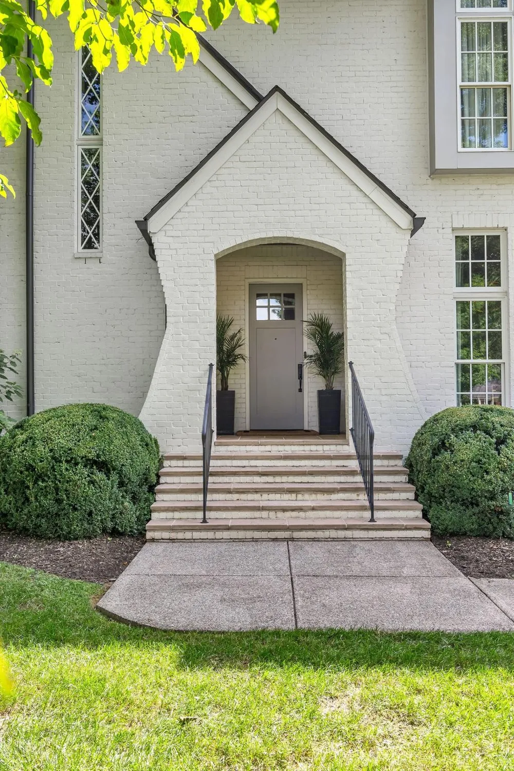 142 Heady Dr Nashville, TN 37205