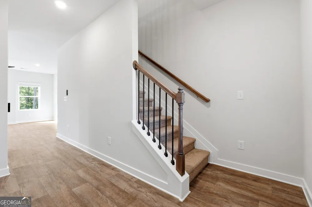 505 Headwater CT LaGrange, GA 30241