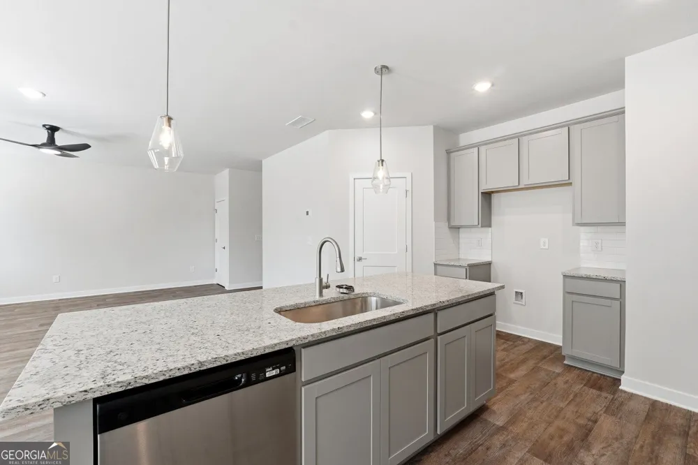 505 Headwater CT LaGrange, GA 30241