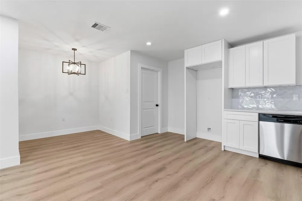 3017 Cedarcrest Drive Pasadena, TX 77503