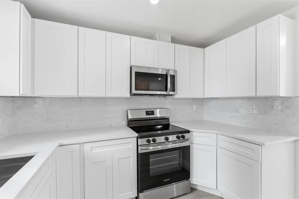 3017 Cedarcrest Drive Pasadena, TX 77503