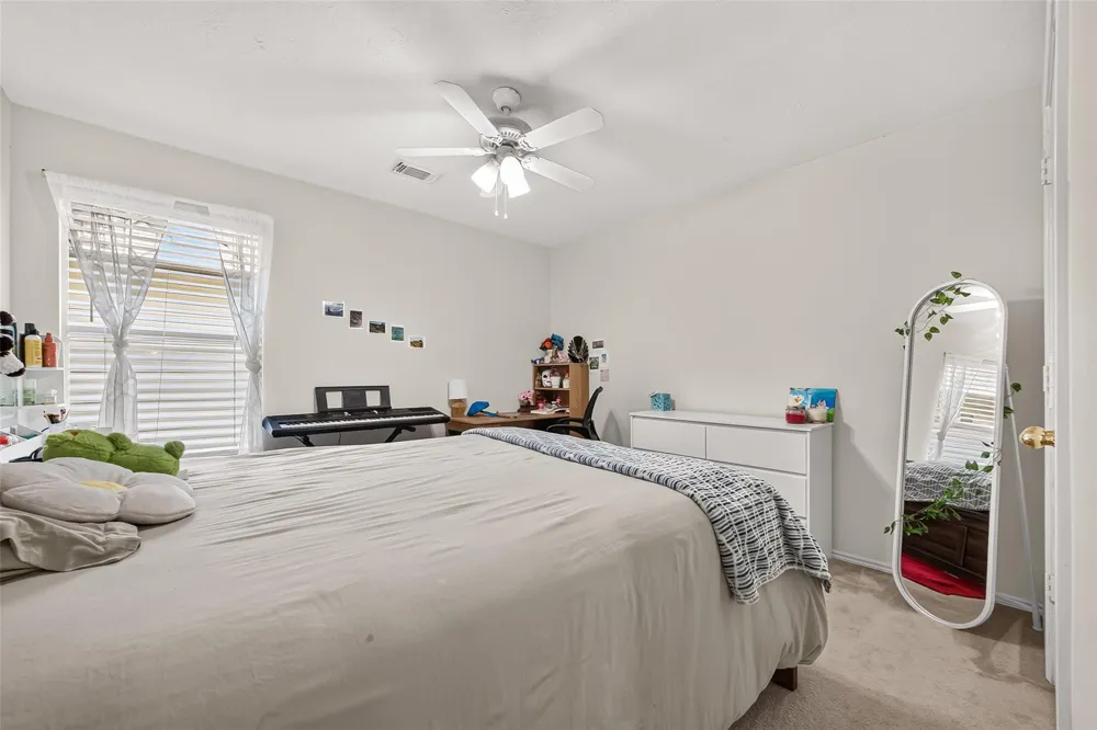 30 S Vesper Bend Circle Spring, TX 77382