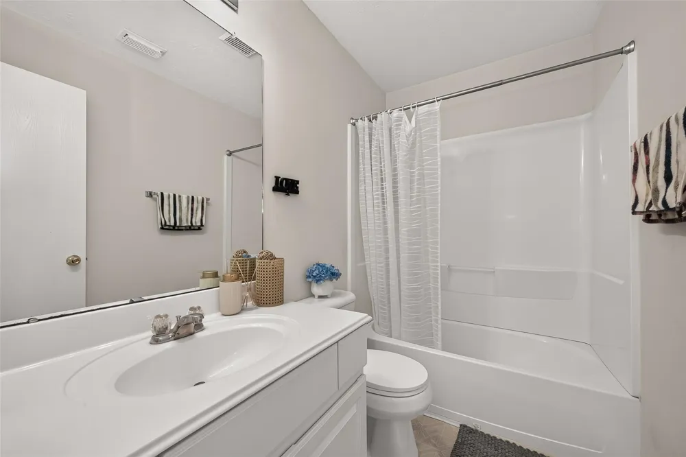 30 S Vesper Bend Circle Spring, TX 77382