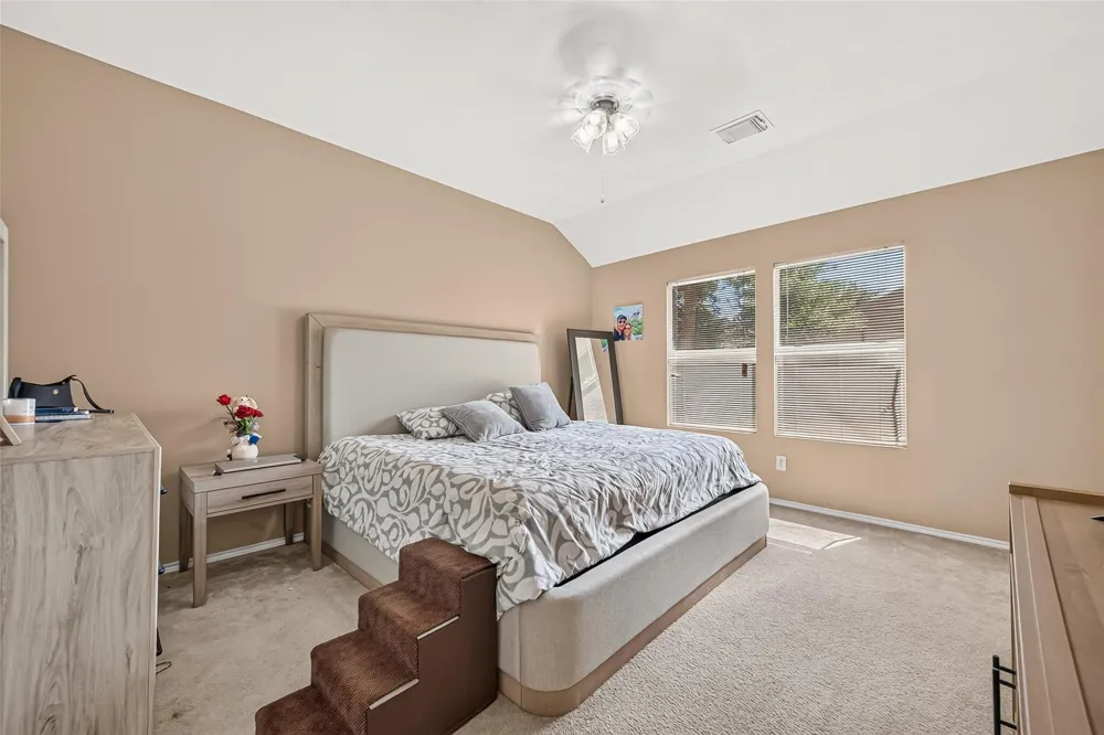 30 S Vesper Bend Circle Spring, TX 77382