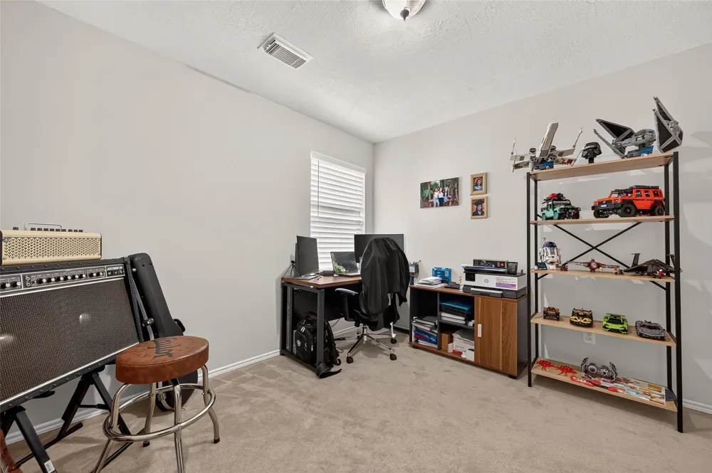 30 S Vesper Bend Circle Spring, TX 77382