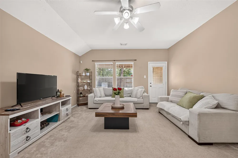 30 S Vesper Bend Circle Spring, TX 77382