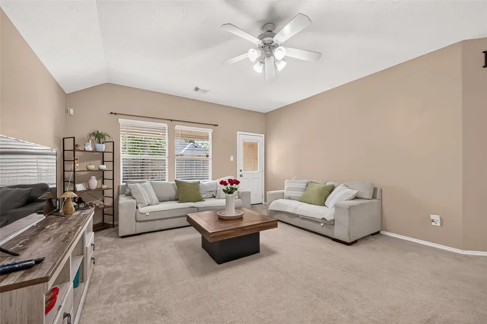 30 S Vesper Bend Circle Spring, TX 77382
