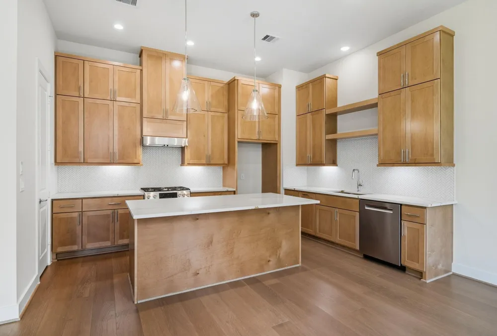 1713 Bologna Lane Houston, TX 77055