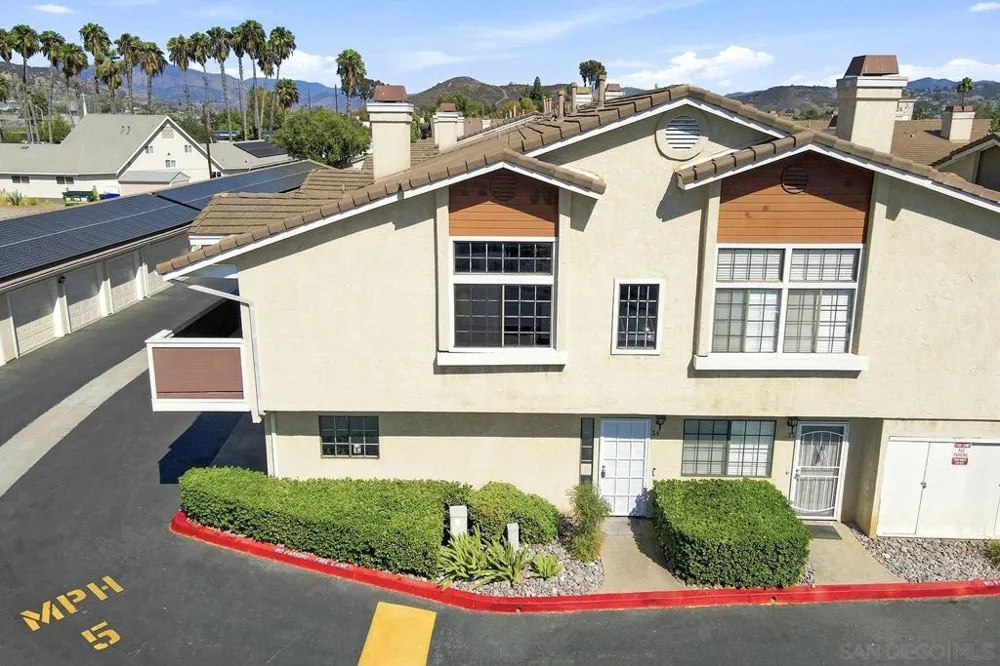 10150 Palm Glen Drive #34 Santee, CA 92071