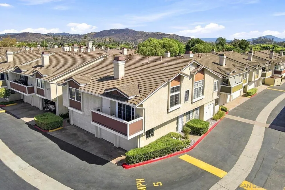 10150 Palm Glen Drive #34 Santee, CA 92071