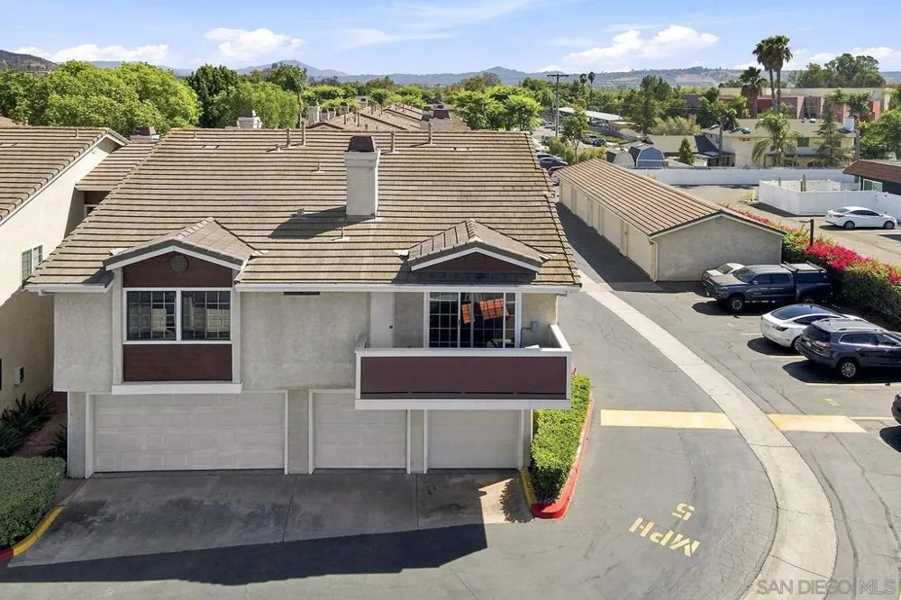 10150 Palm Glen Drive #34 Santee, CA 92071