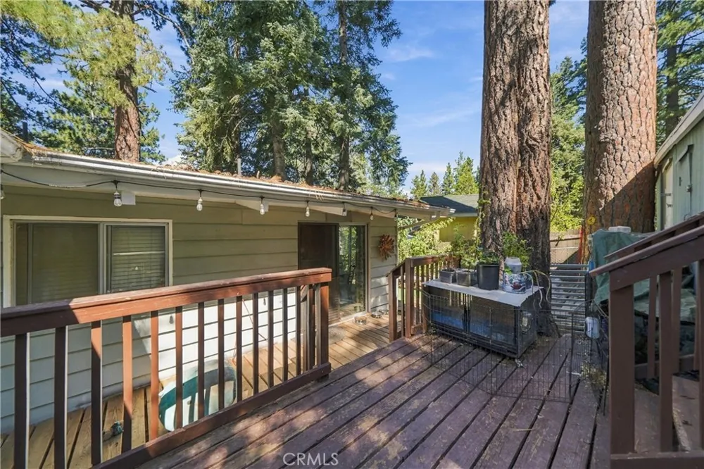 31430 Frontier Running Springs, CA 92382