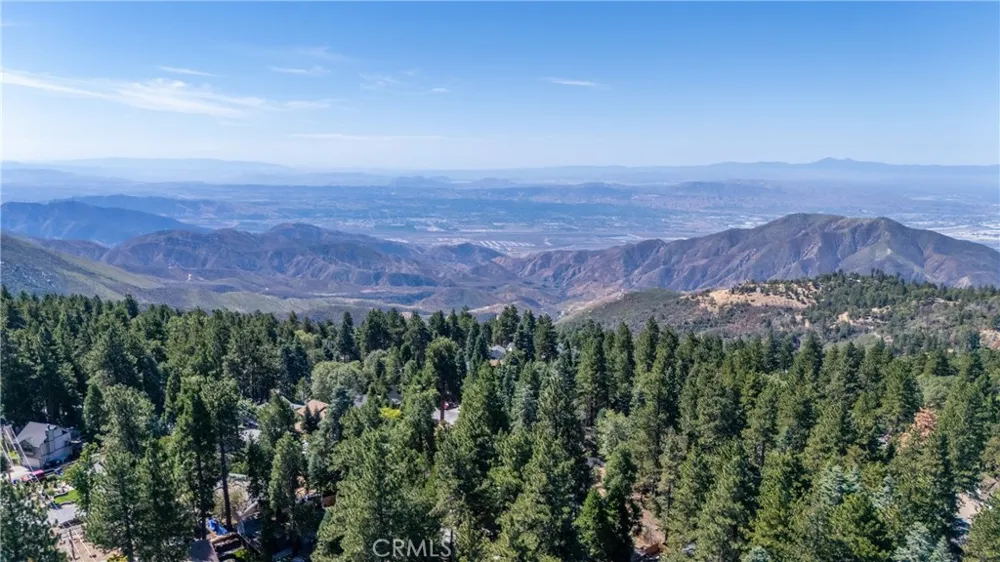 31430 Frontier Running Springs, CA 92382