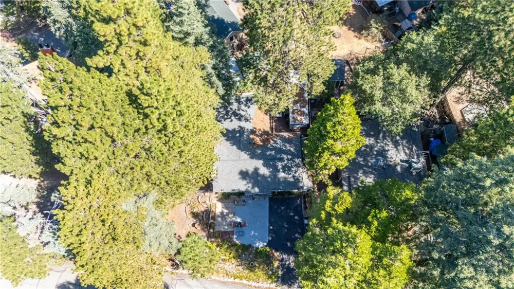 31430 Frontier Running Springs, CA 92382