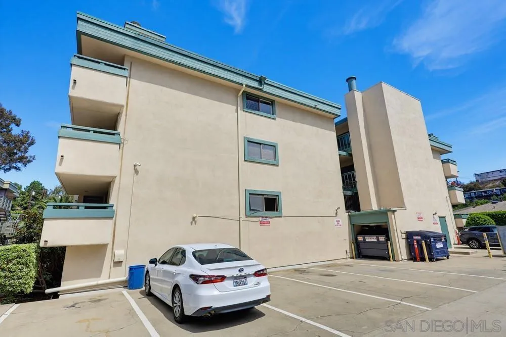 917 Torrance St. #1 San Diego, CA 92103