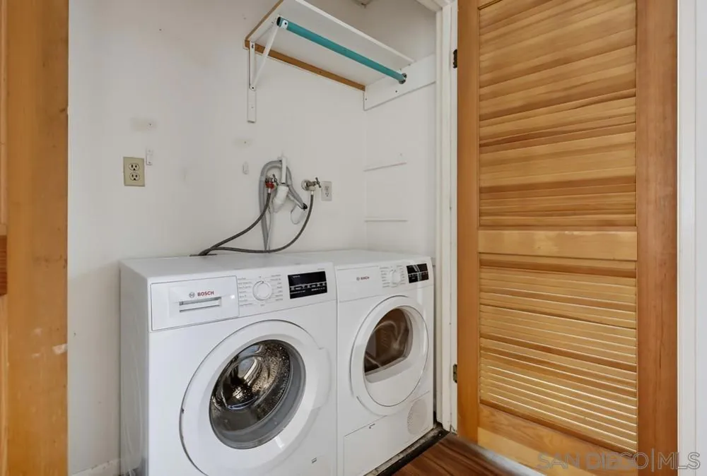 917 Torrance St. #1 San Diego, CA 92103