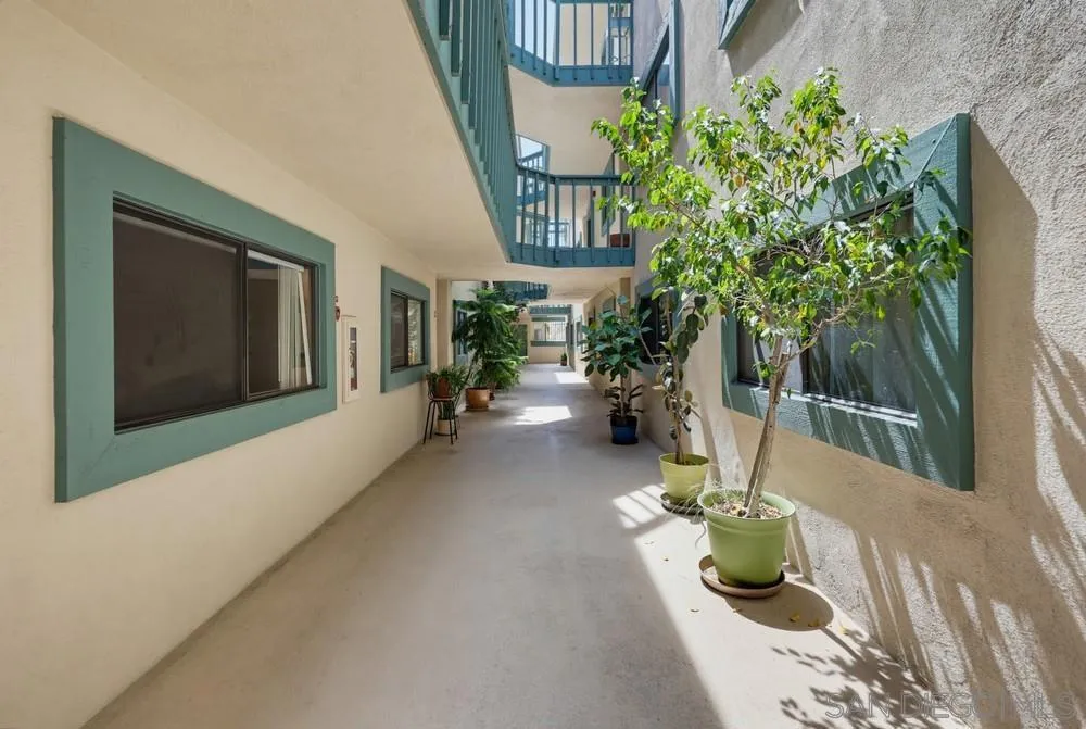 917 Torrance St. #1 San Diego, CA 92103