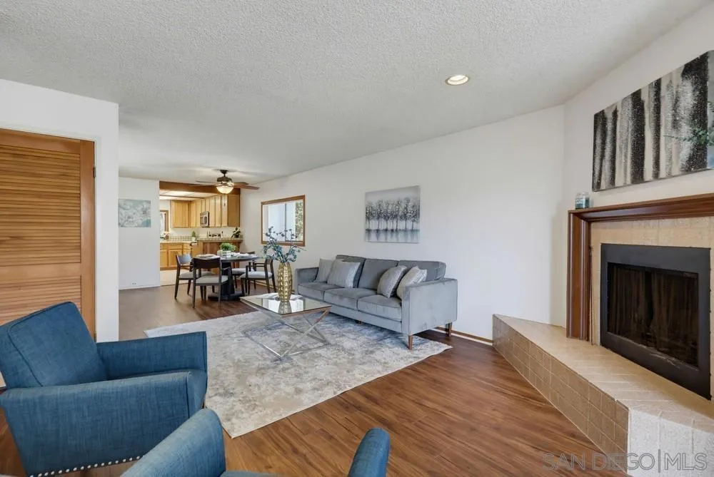 917 Torrance St. #1 San Diego, CA 92103
