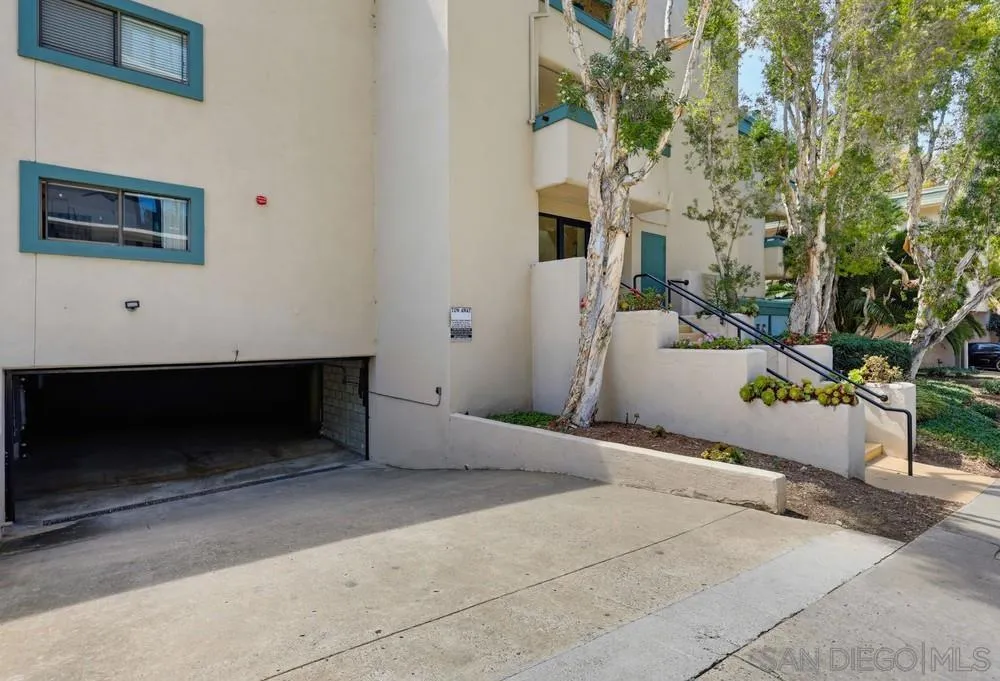 917 Torrance St. #1 San Diego, CA 92103