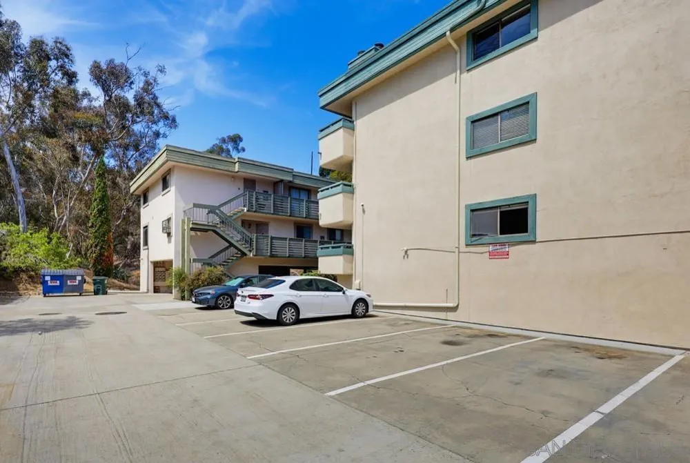 917 Torrance St. #1 San Diego, CA 92103