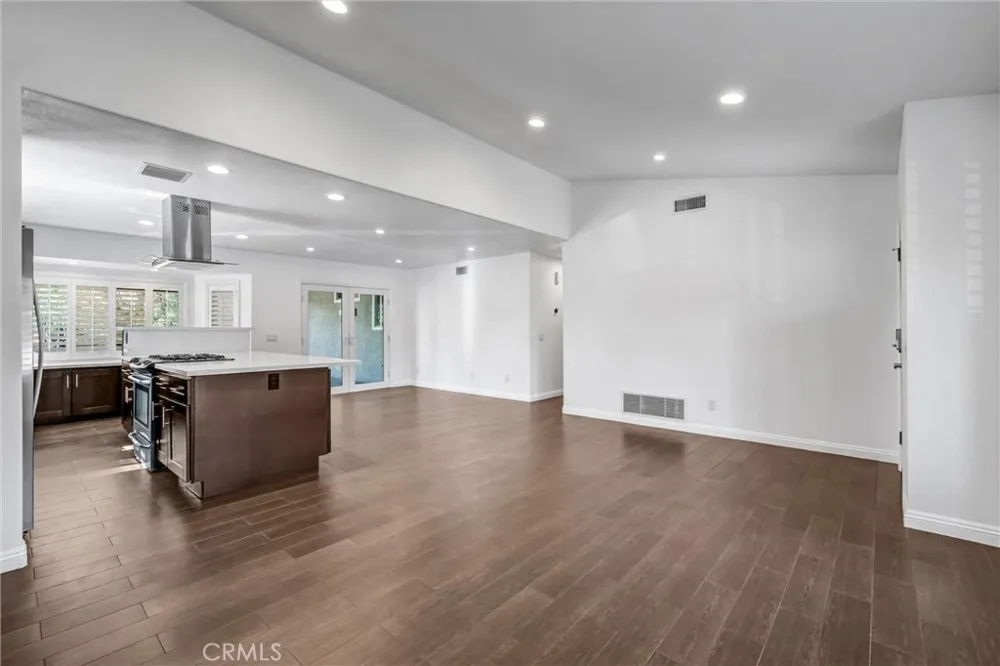 751 Colusa Walnut, CA 91789