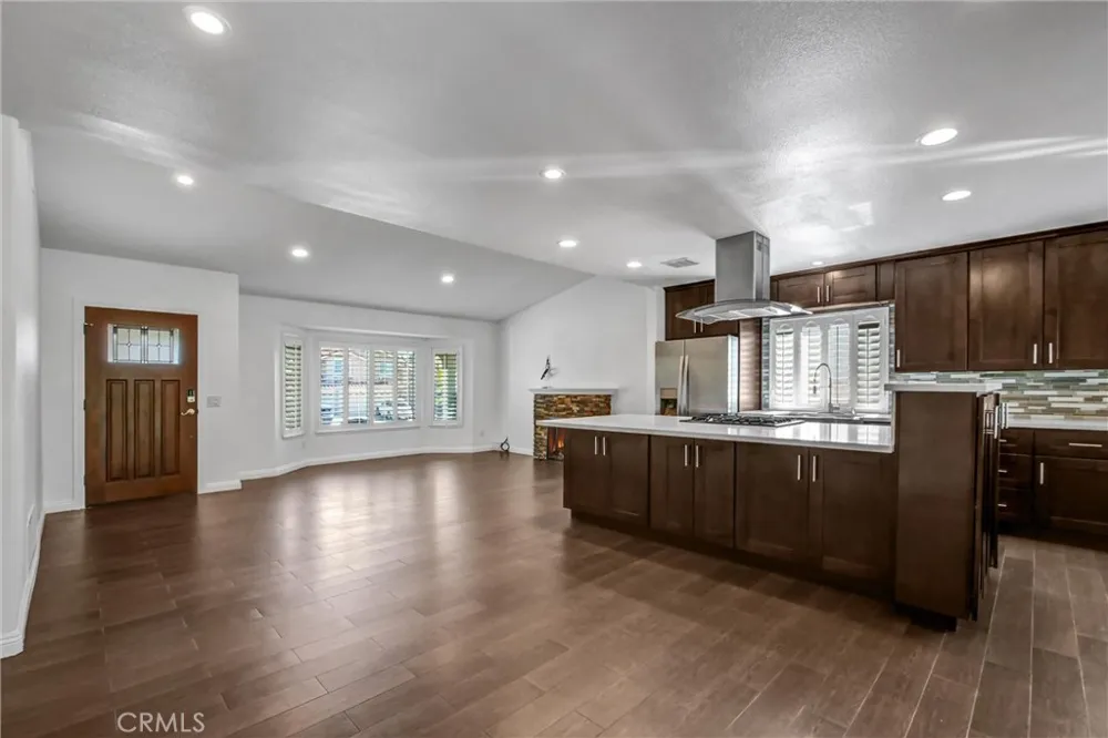 751 Colusa Walnut, CA 91789