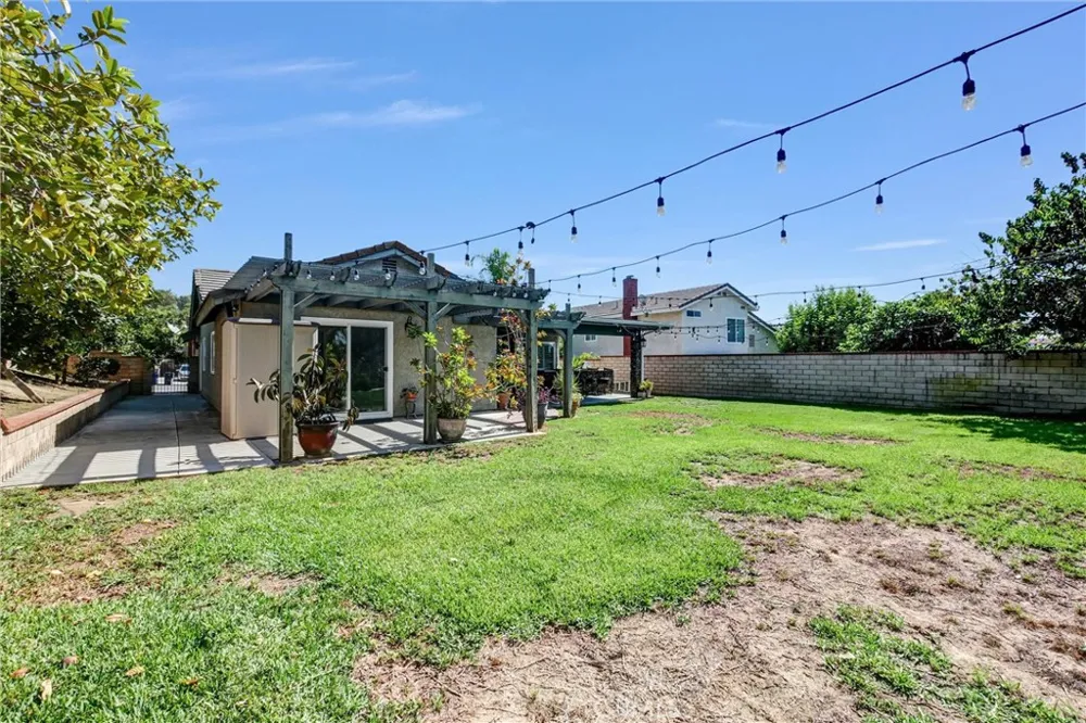 751 Colusa Walnut, CA 91789
