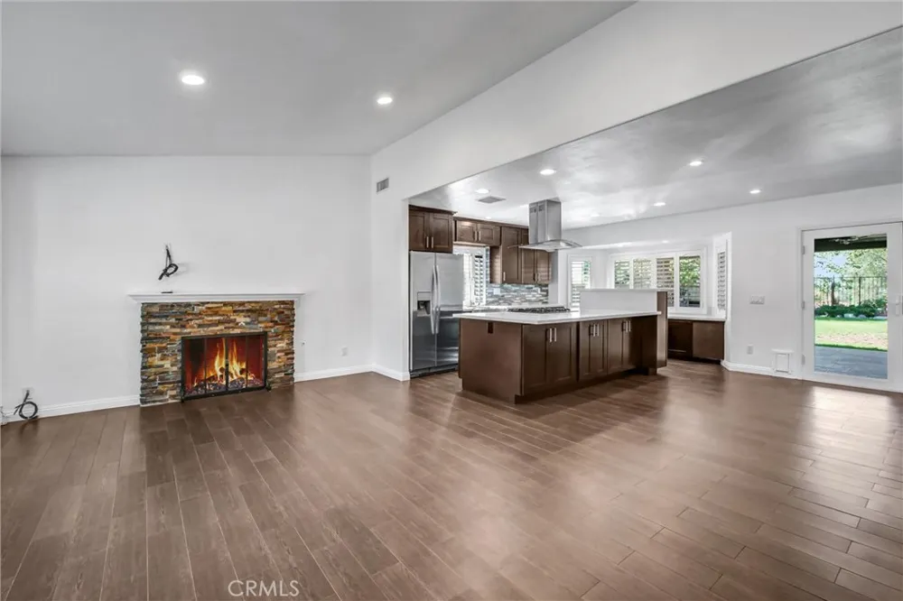 751 Colusa Walnut, CA 91789