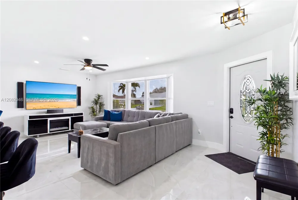256 SE Santa Barbara Pl Other City - In The State Of Florida, FL 33990