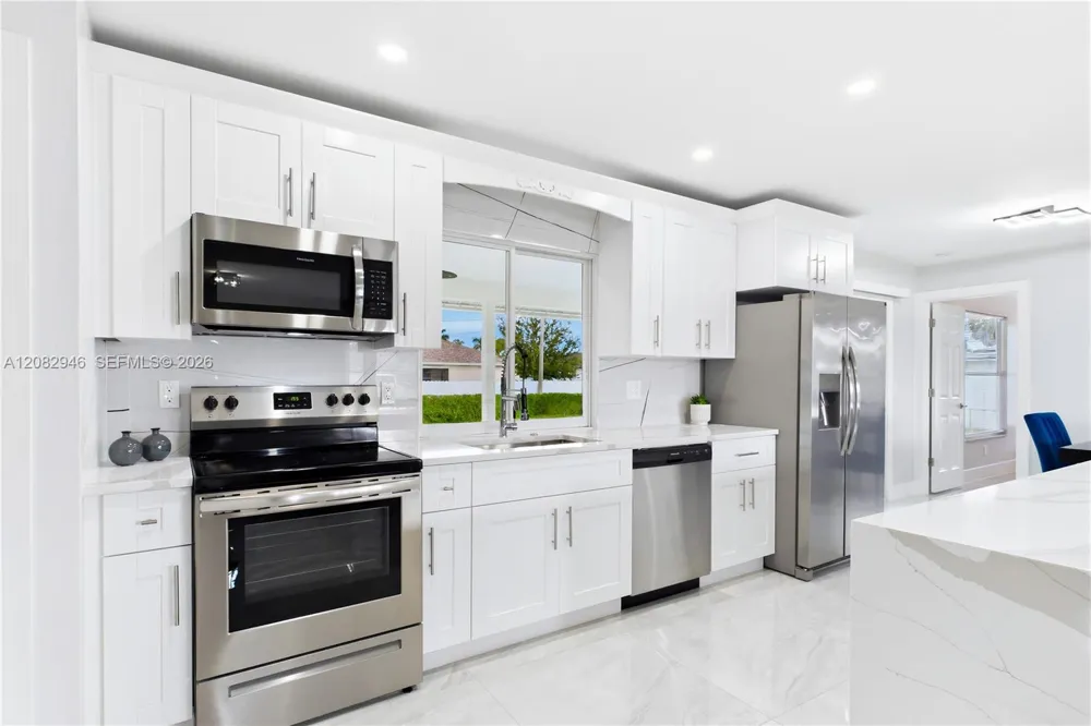256 SE Santa Barbara Pl Other City - In The State Of Florida, FL 33990
