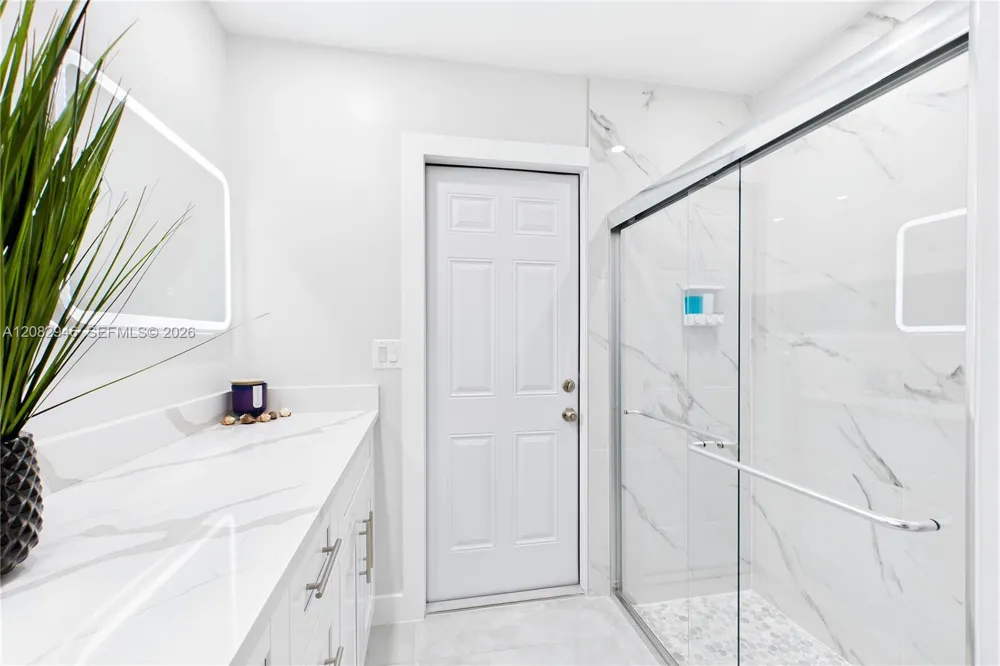 256 SE Santa Barbara Pl Other City - In The State Of Florida, FL 33990