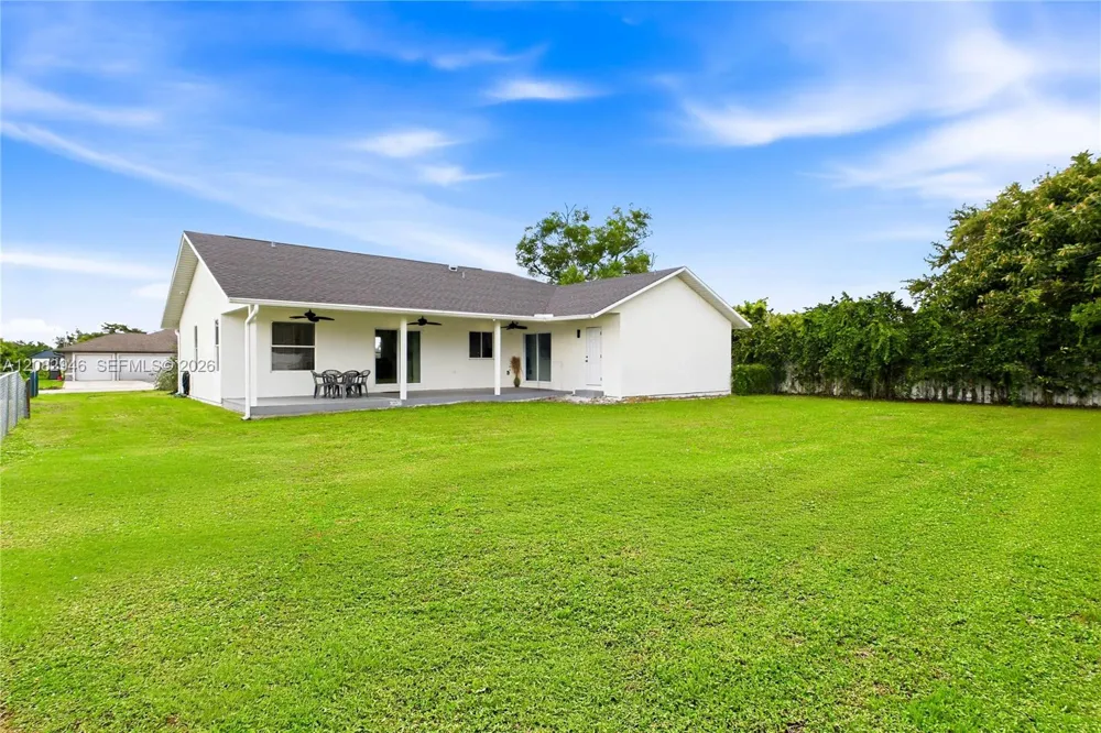 256 SE Santa Barbara Pl Other City - In The State Of Florida, FL 33990