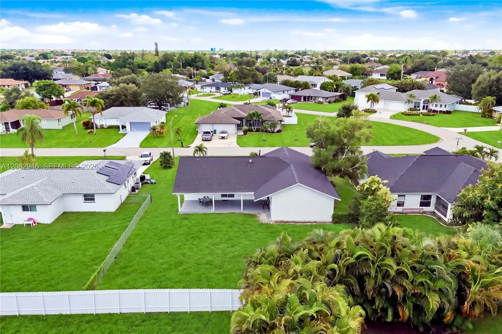 256 SE Santa Barbara Pl Other City - In The State Of Florida, FL 33990
