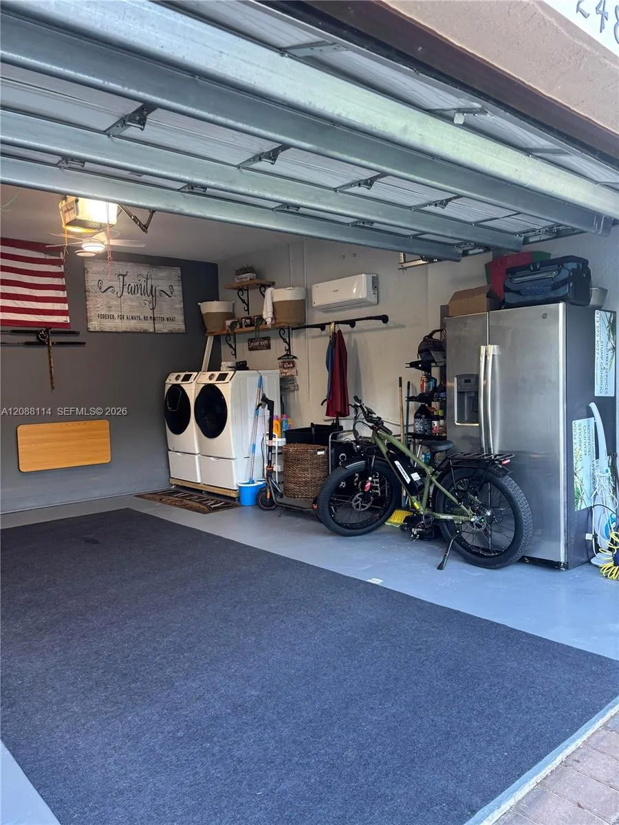 2484 SE 2nd St Homestead, FL 33033