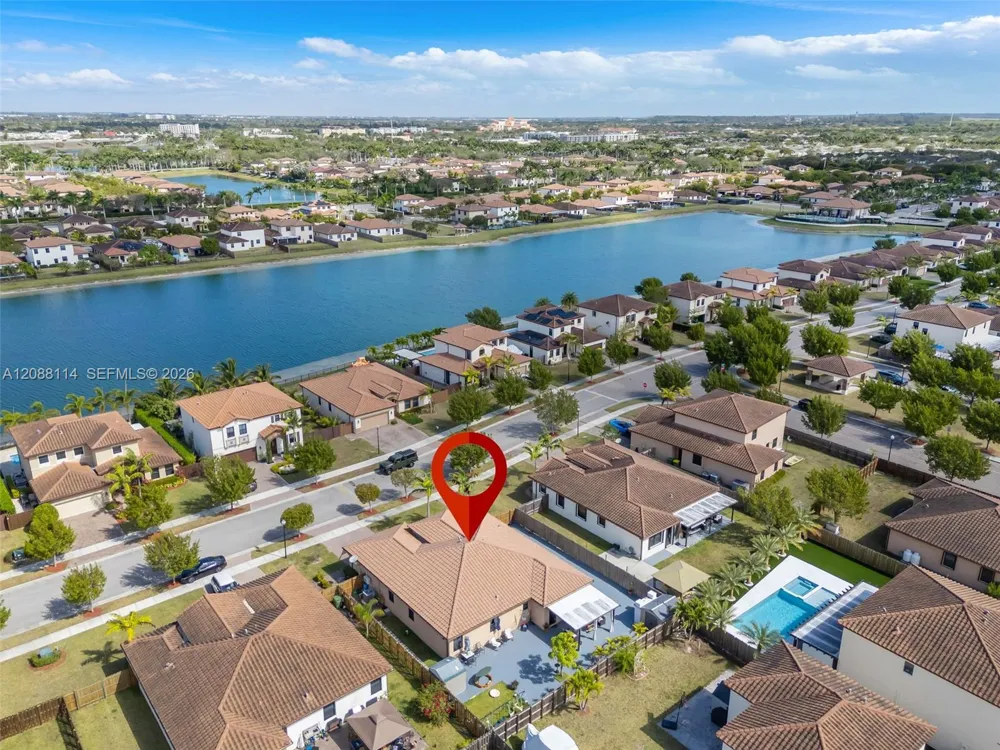 2484 SE 2nd St Homestead, FL 33033