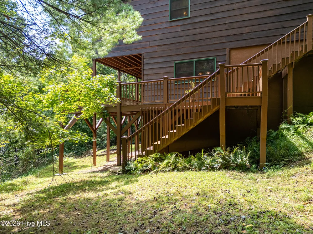 635 Brasstown View Road Murphy, NC 28906